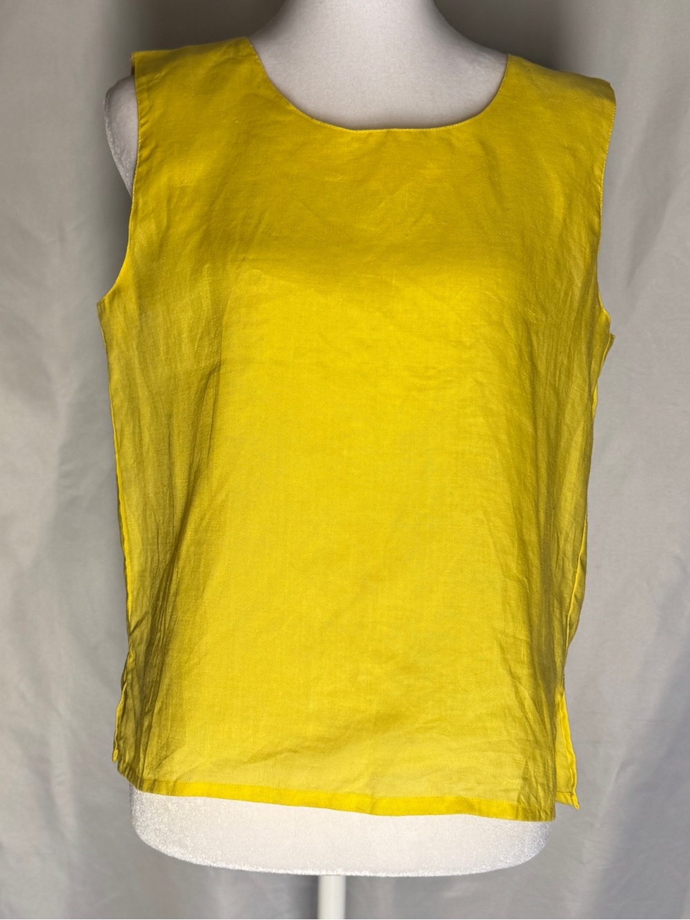 Vintage Ann Golin 100% Linen Yellow Sleeveless Button Back Top